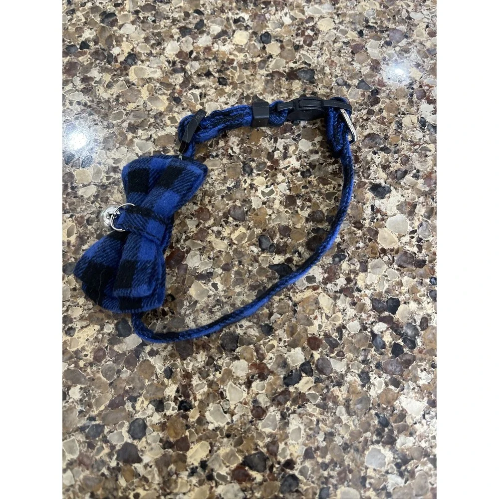 Cat Collar Breakaway with Bell and Bow Tie Blue Plaid‎ Adjustable Kitten Collar